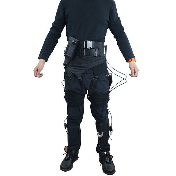 Exoskeleton pro chůzi