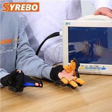 Exoskeleton pro rehabilitaci rukou